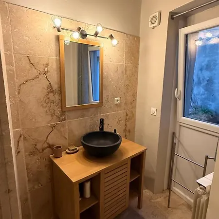 Maison Ou A Louer Place De L'esplan Homestay Saint-Paul-Trois-Chateaux