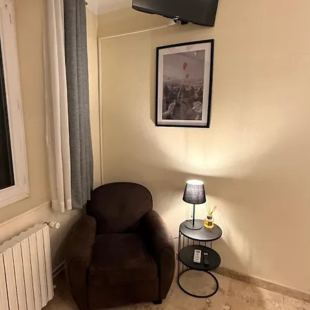 Maison Ou A Louer Place De L'esplan Homestay Saint-Paul-Trois-Chateaux